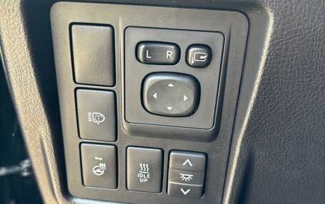 Toyota Land Cruiser Prado 150 рестайлинг 2, 2016 год, 5 099 000 рублей, 18 фотография