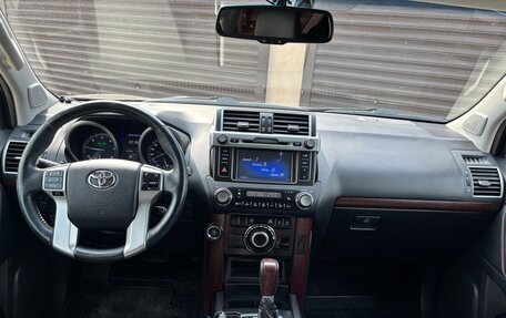 Toyota Land Cruiser Prado 150 рестайлинг 2, 2016 год, 5 099 000 рублей, 12 фотография