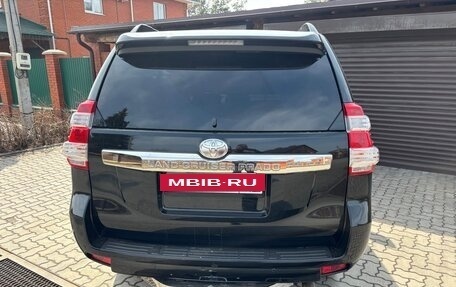 Toyota Land Cruiser Prado 150 рестайлинг 2, 2016 год, 5 099 000 рублей, 8 фотография