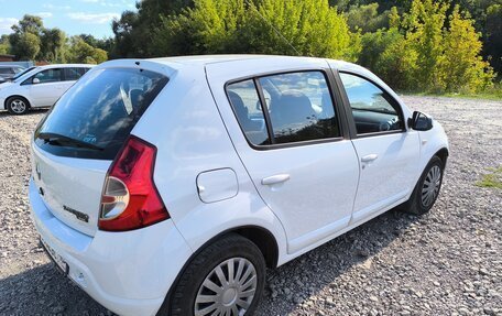 Renault Sandero I, 2013 год, 650 000 рублей, 4 фотография
