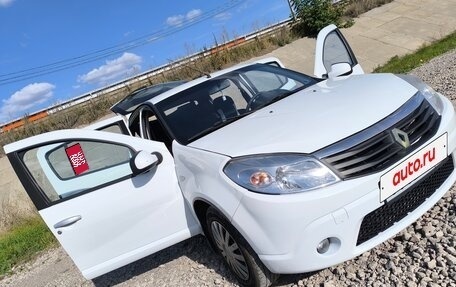 Renault Sandero I, 2013 год, 650 000 рублей, 13 фотография