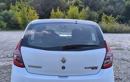 Renault Sandero I, 2013 год, 650 000 рублей, 5 фотография