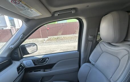 Lincoln Navigator, 2021 год, 10 349 000 рублей, 8 фотография