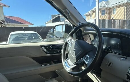 Lincoln Navigator, 2021 год, 10 349 000 рублей, 20 фотография