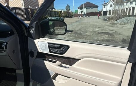 Lincoln Navigator, 2021 год, 10 349 000 рублей, 15 фотография