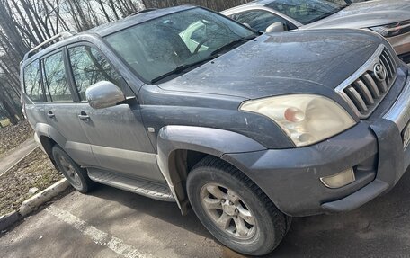 Toyota Land Cruiser Prado 120 рестайлинг, 2007 год, 2 200 000 рублей, 5 фотография