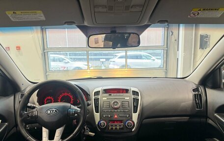 KIA cee'd I рестайлинг, 2010 год, 800 000 рублей, 12 фотография