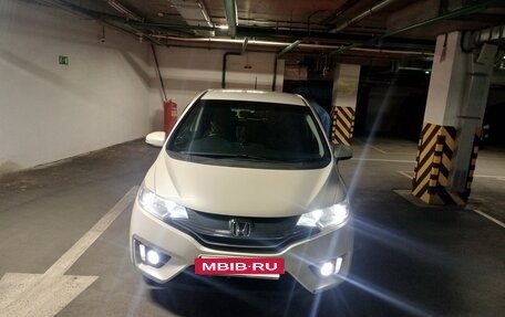 Honda Fit III, 2014 год, 690 000 рублей, 5 фотография