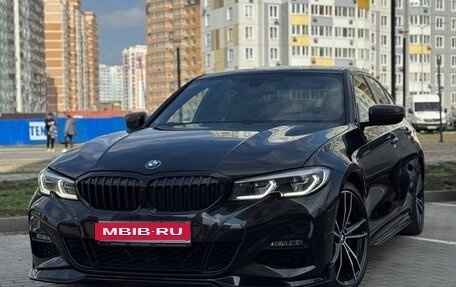 BMW 3 серия, 2019 год, 4 100 000 рублей, 1 фотография