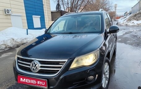 Volkswagen Tiguan I, 2008 год, 920 000 рублей, 1 фотография