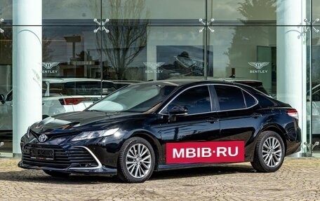 Toyota Camry, 2021 год, 2 895 000 рублей, 1 фотография