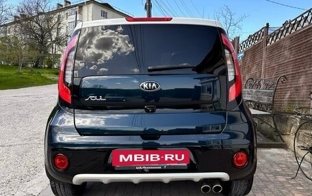 KIA Soul II рестайлинг, 2017 год, 1 800 000 рублей, 7 фотография