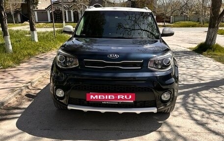 KIA Soul II рестайлинг, 2017 год, 1 800 000 рублей, 3 фотография