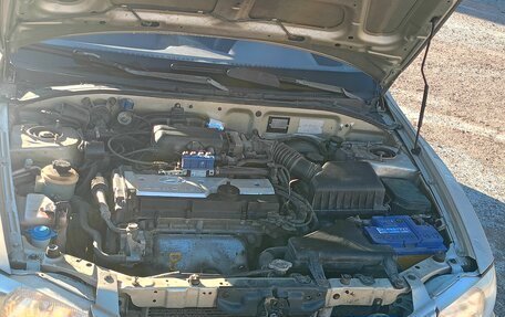 Hyundai Accent II, 2004 год, 15 фотография