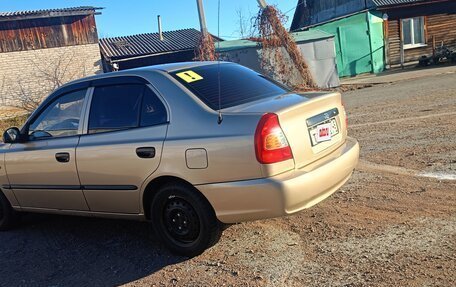 Hyundai Accent II, 2004 год, 10 фотография