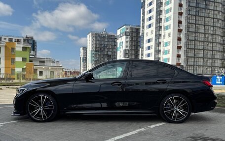 BMW 3 серия, 2019 год, 4 100 000 рублей, 3 фотография