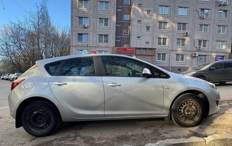 Opel Astra J, 2012 год, 1 050 000 рублей, 4 фотография