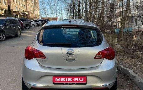 Opel Astra J, 2012 год, 1 050 000 рублей, 2 фотография