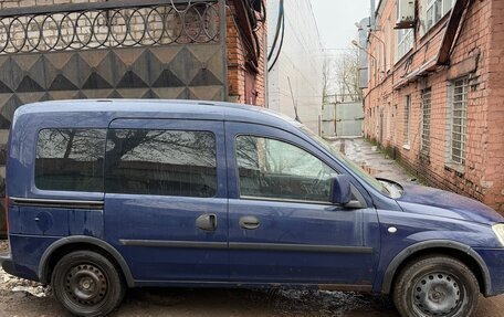 Opel Combo C, 2008 год, 202 202 рублей, 2 фотография