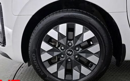 Hyundai Staria, 2022 год, 5 954 000 рублей, 8 фотография