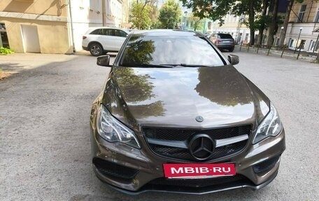 Mercedes-Benz E-Класс, 2013 год, 1 800 000 рублей, 2 фотография