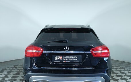 Mercedes-Benz GLA, 2015 год, 1 790 000 рублей, 23 фотография