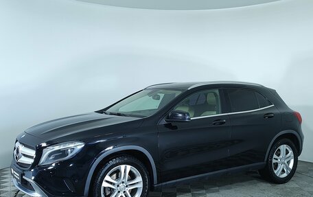 Mercedes-Benz GLA, 2015 год, 1 790 000 рублей, 28 фотография