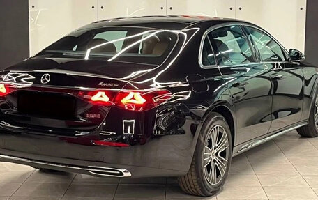 Mercedes-Benz E-Класс, 2025 год, 10 300 000 рублей, 3 фотография