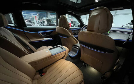 Mercedes-Benz E-Класс, 2025 год, 10 300 000 рублей, 8 фотография
