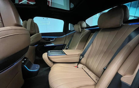 Mercedes-Benz E-Класс, 2025 год, 10 300 000 рублей, 9 фотография