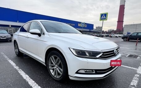Volkswagen Passat B8 рестайлинг, 2018 год, 2 000 000 рублей, 3 фотография