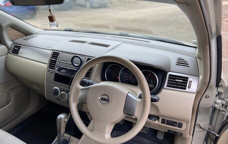 Nissan Tiida, 2005 год, 560 000 рублей, 9 фотография