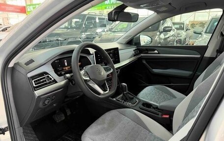 Volkswagen Lavida, 2023 год, 1 687 000 рублей, 8 фотография