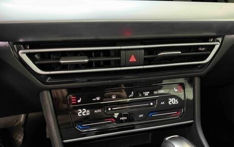 Volkswagen Lavida, 2023 год, 1 687 000 рублей, 14 фотография