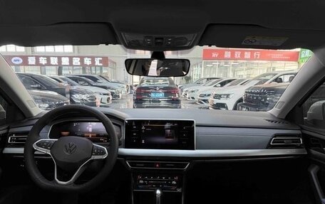 Volkswagen Lavida, 2023 год, 1 687 000 рублей, 10 фотография