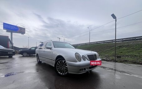 Mercedes-Benz E-Класс, 2000 год, 1 300 000 рублей, 2 фотография