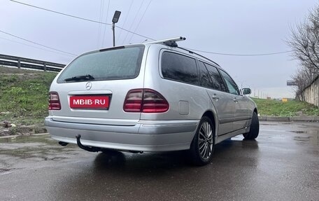 Mercedes-Benz E-Класс, 2000 год, 1 300 000 рублей, 8 фотография