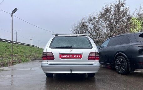 Mercedes-Benz E-Класс, 2000 год, 1 300 000 рублей, 6 фотография