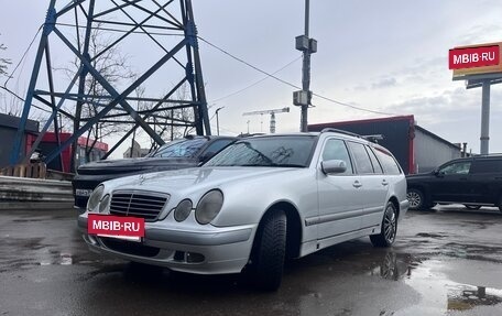 Mercedes-Benz E-Класс, 2000 год, 1 300 000 рублей, 5 фотография