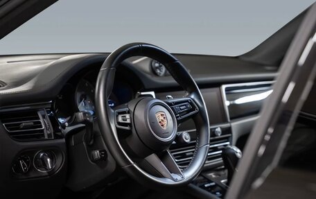 Porsche Macan I рестайлинг, 2022 год, 7 268 000 рублей, 12 фотография