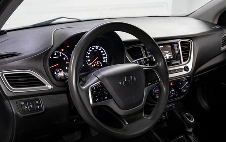 Hyundai Solaris II рестайлинг, 2020 год, 1 420 000 рублей, 9 фотография