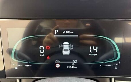 Hyundai Elantra, 2023 год, 1 590 000 рублей, 9 фотография