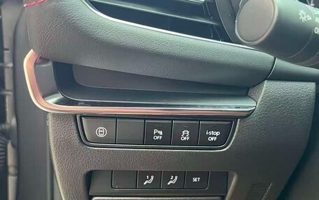 Mazda 3, 2023 год, 1 890 000 рублей, 12 фотография