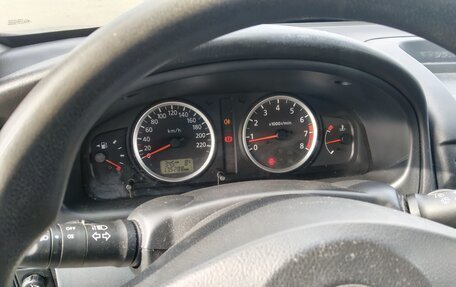 Nissan Almera, 2004 год, 279 000 рублей, 17 фотография