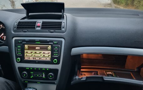 Skoda Octavia RS, 2011 год, 1 200 000 рублей, 35 фотография