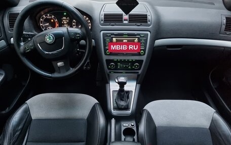 Skoda Octavia RS, 2011 год, 1 200 000 рублей, 30 фотография