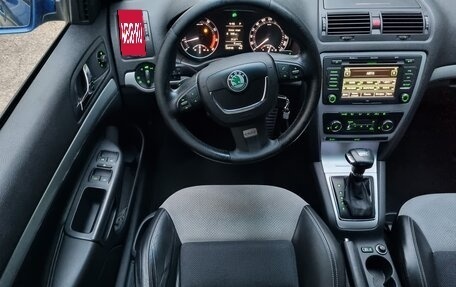 Skoda Octavia RS, 2011 год, 1 200 000 рублей, 31 фотография