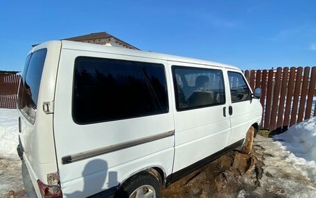 Volkswagen Transporter T4, 1992 год, 250 000 рублей, 2 фотография