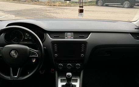 Skoda Octavia, 2014 год, 1 050 000 рублей, 24 фотография