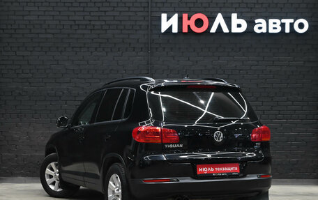 Volkswagen Tiguan I, 2013 год, 1 300 000 рублей, 4 фотография